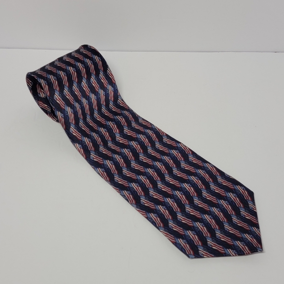 Stonehenge‎ Mens Necktie Tie American Flag Covered Red White Blue Silk 61" - Picture 1 of 5